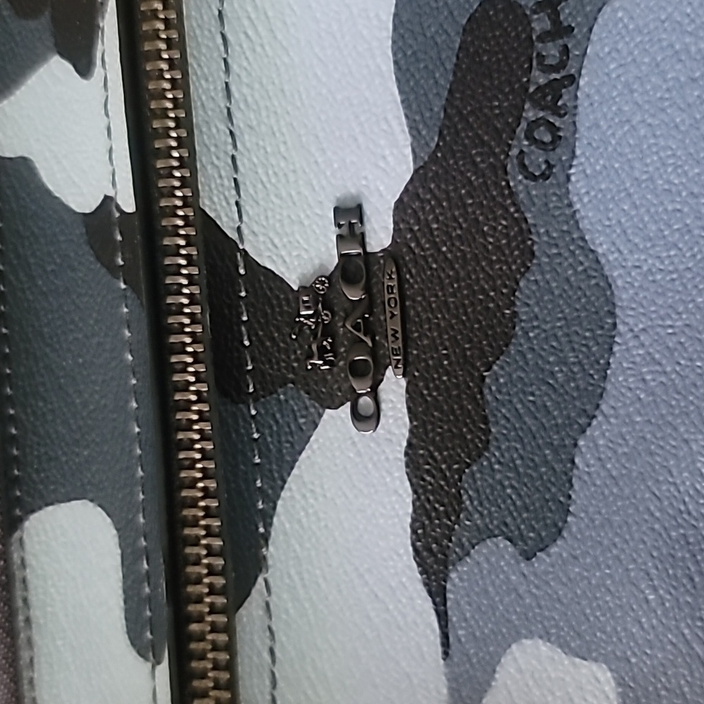 COACH MICKIE CROSSBODY CAMO PEBBLE CROSSBODY BAG - Picture 9 of 12